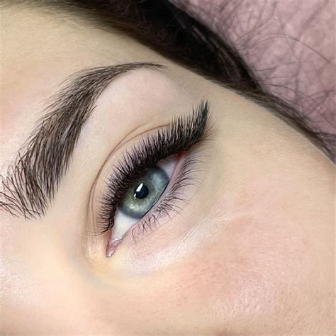 「Наращивание ресниц」おしゃれまとめの人気アイデア｜Pinterest｜Lashmaker Kseniya | まつげ