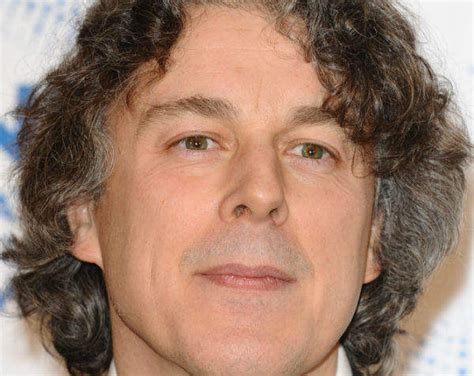 alan davies net worth 2024