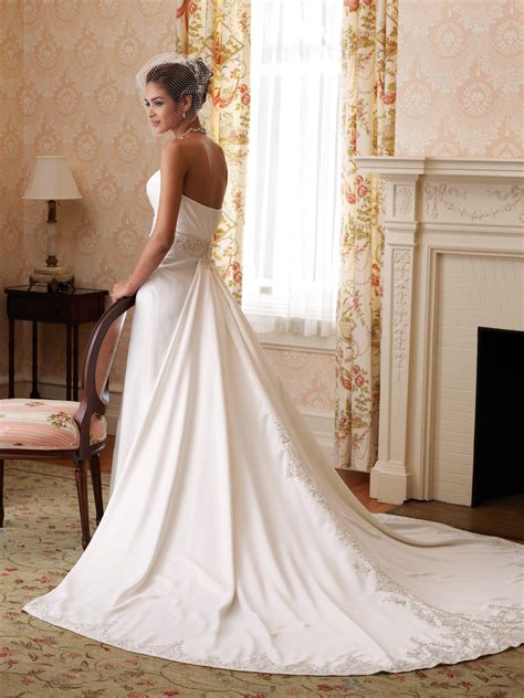 Preparation When Wearing a Wedding Dress | Photos Wedding Dresses