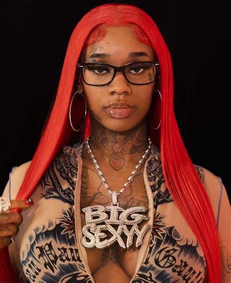 Pin by trinity on sexxy red | Pretty celebrities, Female rappers