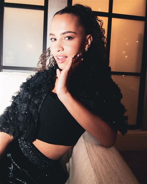 Ashley Aufderheide | ♣️ @oureramag @ilovelucyivey @carlyjeansharp