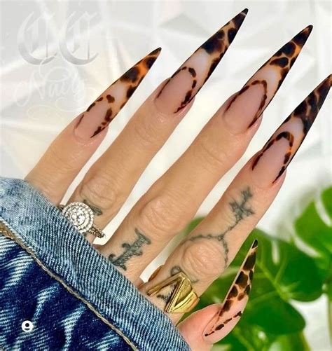 Pin by angel on Nails | Elegant touch nails, Sparkle nails, Stilleto ...