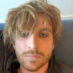 Two Feet - Edad, Familia, Biografía | Famous Birthdays