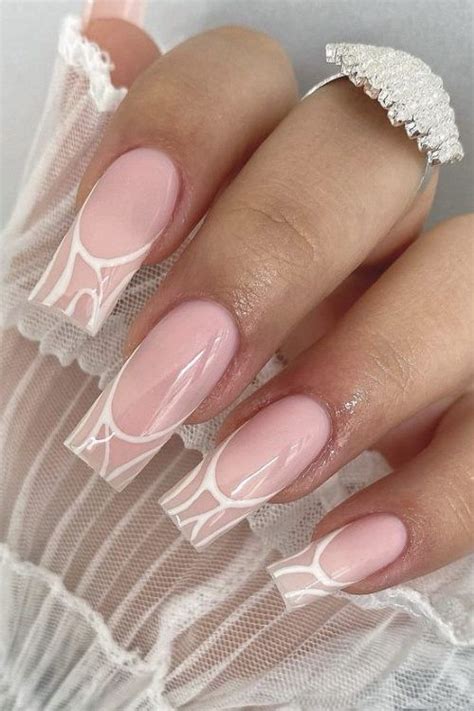 51+ Swirl Nails That Are Absolutely Mesmerizing - TheFab20s