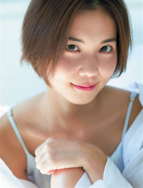 ヒロド歩美のグラビア画像32枚【可愛すぎてやばいです！】 | 水着画像のまとめサイト「mizugazo（ミズガゾ）」