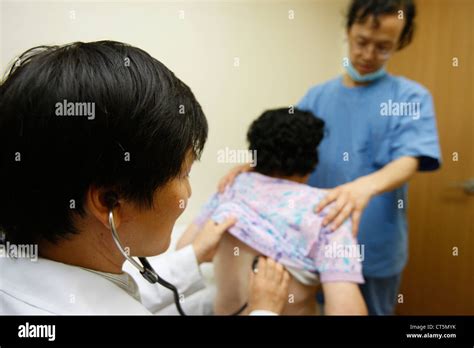 MEDECINE IN KOREA Stock Photo - Alamy