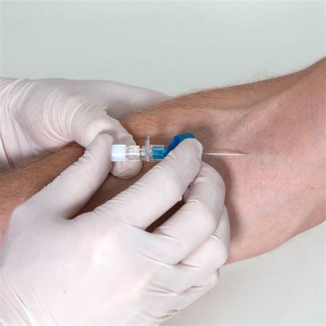 podcast  difficult iv access  emergency medical minute