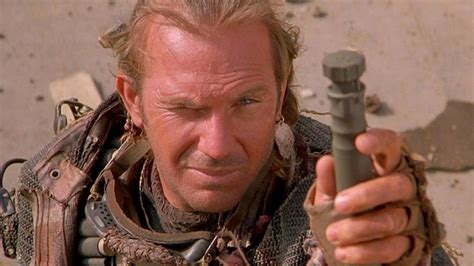 The Hateful Debate: Waterworld: Theatrical Cut (1995)