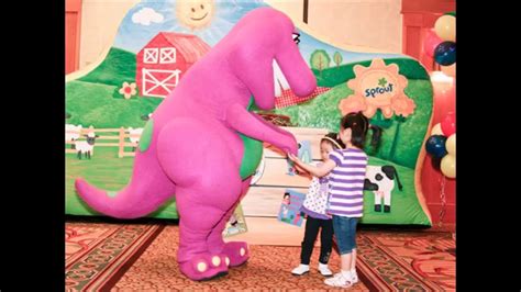 Barney, The Purple Dinosaur Meet & Greet At Sprout (HD-1080P) - YouTube