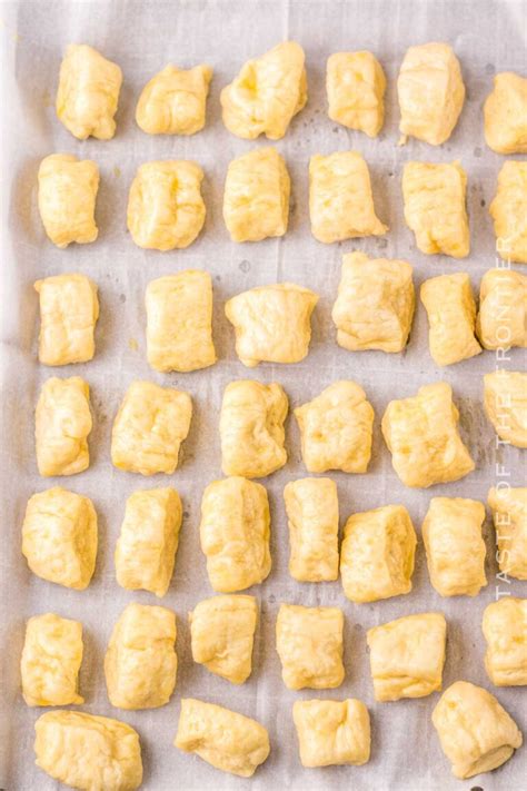 Auntie Anne’s Pretzel Bites - Copycat Recipe - Yummi Haus