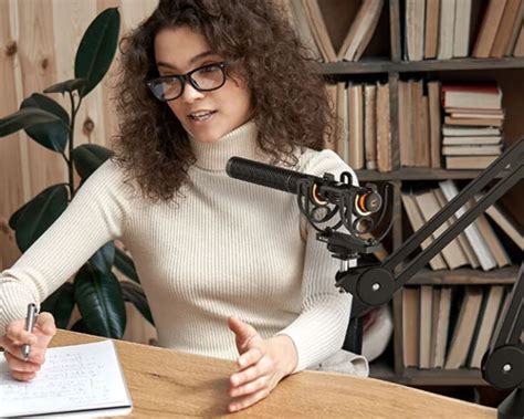 comica cvm vm mikrofon shotgun nirkabel pertama  dunia