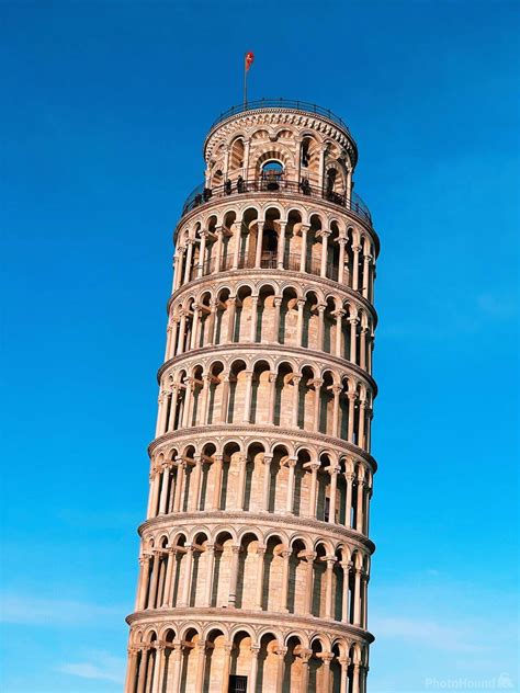 [100+] Leaning Tower Of Pisa Backgrounds | Wallpapers.com