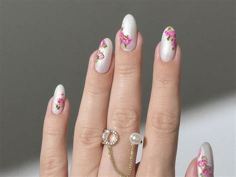 25 'Bridgerton' Nail Ideas Ahead of Season Three