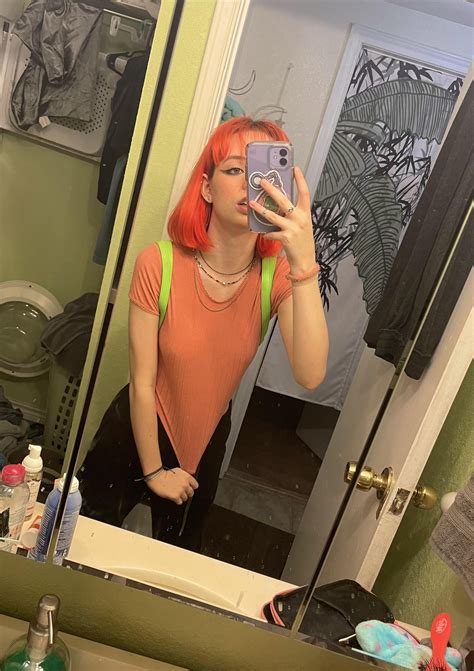 Tight top pics I took before family dinner + a few with bean :) : r