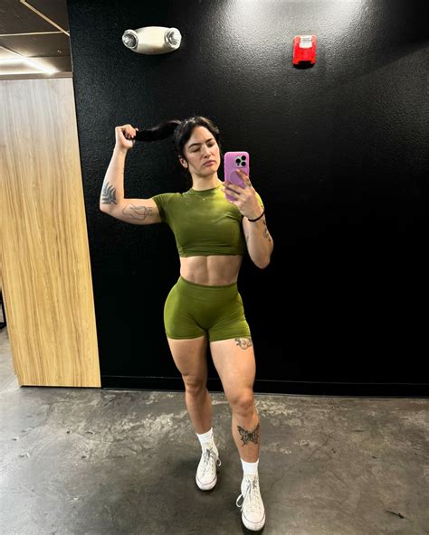 Kelly Matthews | Fit fits 😮‍💨 @oneractive Focus Capsule drops tomorrow