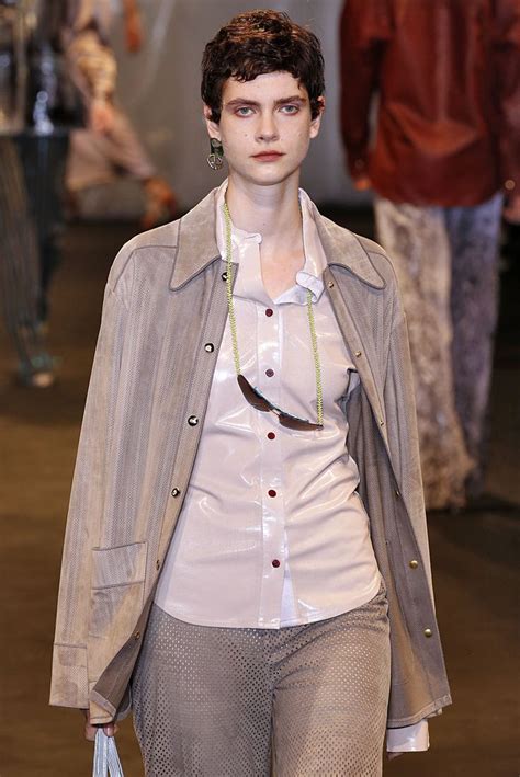 Pin by Michelle Villa on SS18 | Ss18