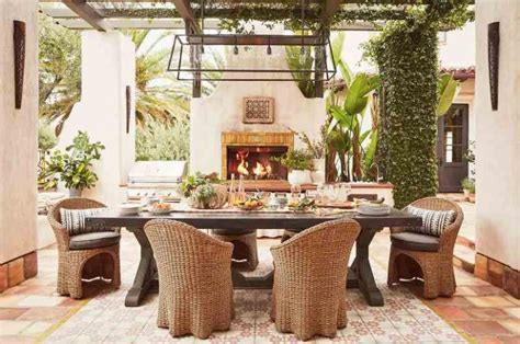 46 Delightful Mediterranean Outdoor Areas - DigsDigs