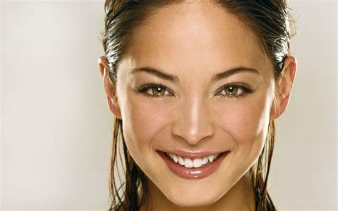 Kristin Kreuk Smile