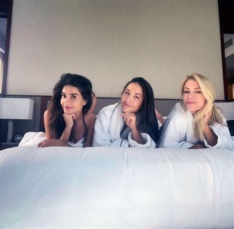 Jennifer Holland Nude Pics and Porn Video - Scandal Planet