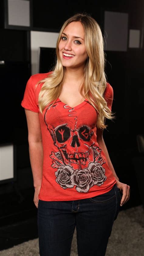31 best images about Naomi Kyle on Pinterest | Ash ketchum, Pictures of ...