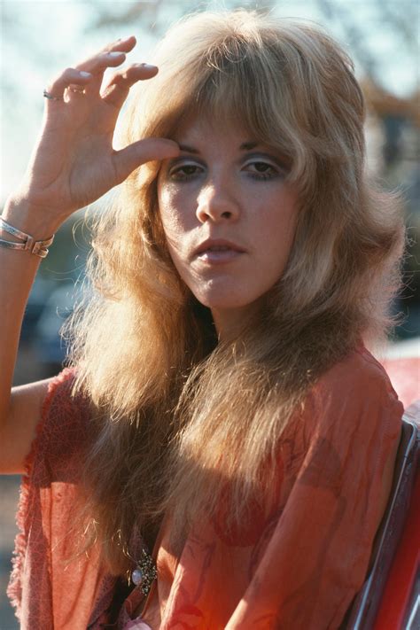 Stevie Nicks Style Through the Years – Style Photos of Stevie Nicks