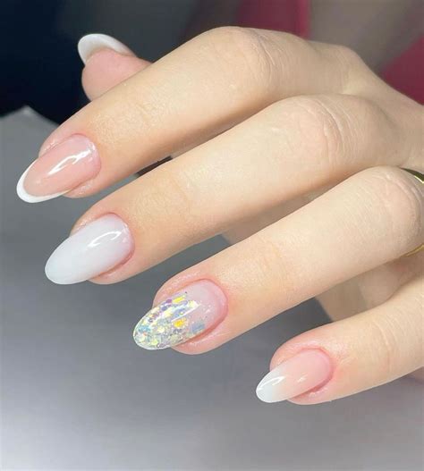 Lindas Unhas Encapsuladas Delicadas - Unhas encapsuladas delicadas: 50 ideias para você arrasar no nail design