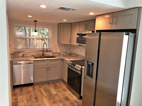 2 Beds 2 Baths - Apartment - Apartments - Belleair Bluffs, Florida