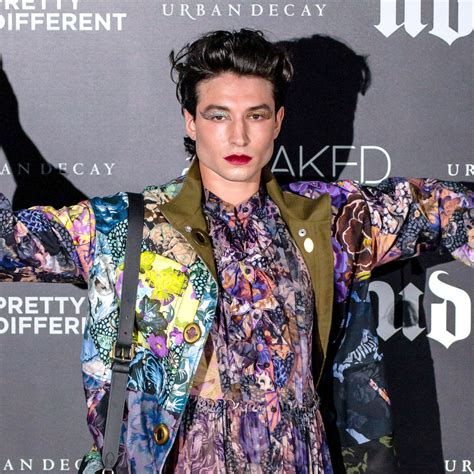Revista Ezra Miller