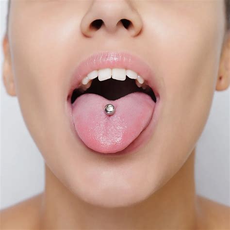 Tongue Piercing Process | Piercing De Langue Conseils – RQRR