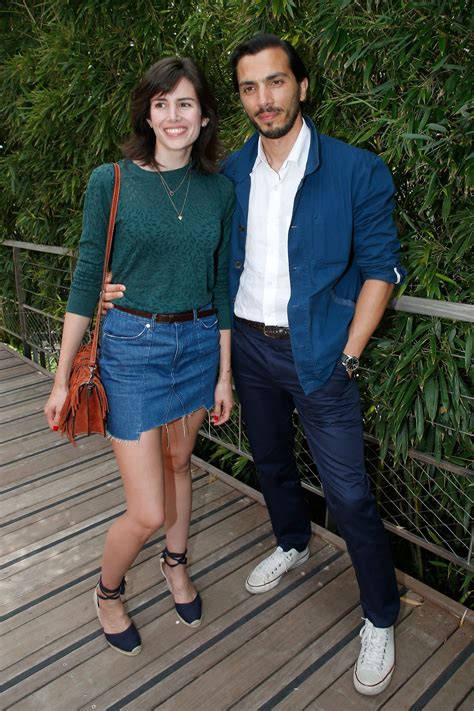 Louise Monot : tout savoir sur son compagnon Samir