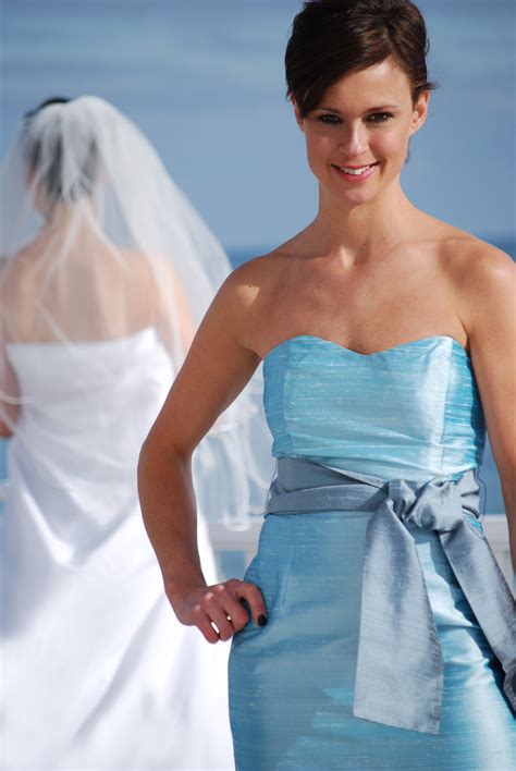 wedding dresses are ugly 7