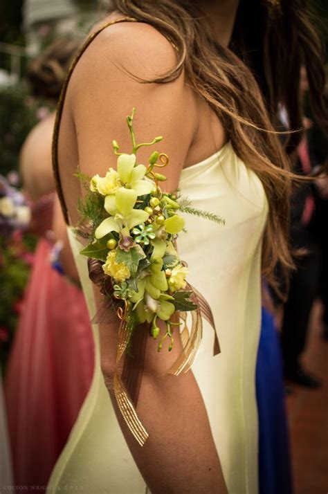 Simple Diy Wrist Corsage - Corsage Prom