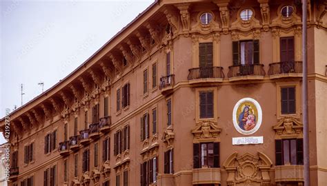 beautiful italy houses in the ancient city of rome beautiful colors and ...