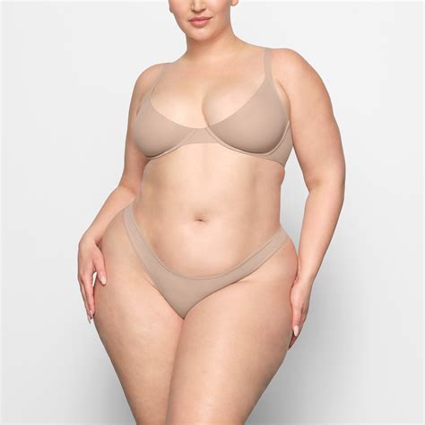 FITS EVERYBODY PLUNGE BRA | MICA - FITS EVERYBODY PLUNGE BRA | MICA