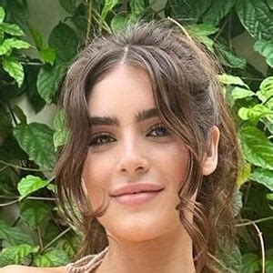 Jessy Ren - Age, Family, Bio | Famous Birthdays
