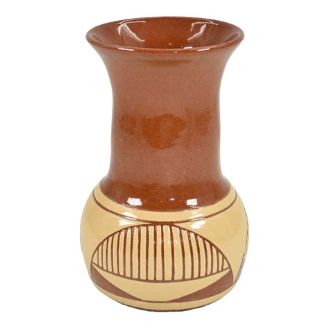 Pine Ridge Sioux Community Finds Comfort at Funeral Home 2