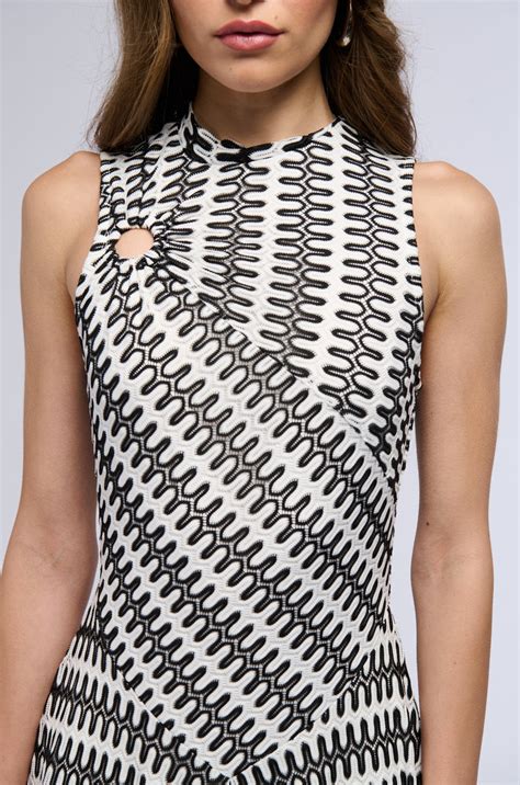 SWEET AND SOPHISTICATED CROCHET MAXI DRESS – AKIRA