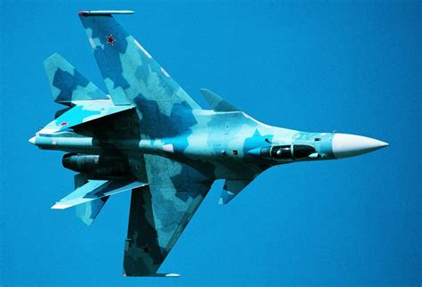 avioes de combate sukhoi su  su   super flanker