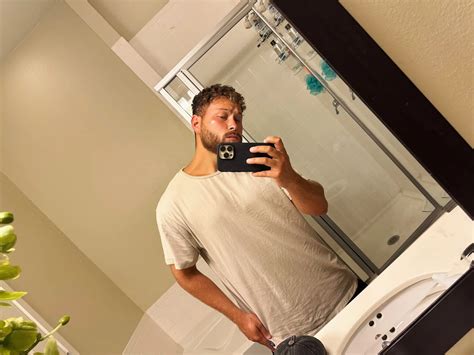 This Chicago Gay Massage Trend Will SHOCK You! Image 15