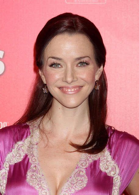 Celebrity: Annie Wersching | Celebrity facts, Body measurements, Height ...