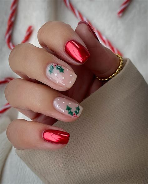 simple xmas nails 1