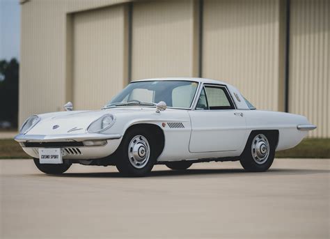 The Mazda Cosmo Sport – The World's First Mass-Produced Twin Rotary ...