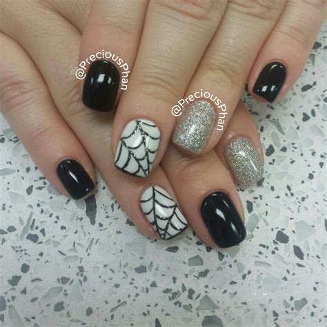 Halloween nails. Spider webs Spider Webs, Halloween Nail Art, I Feel ...