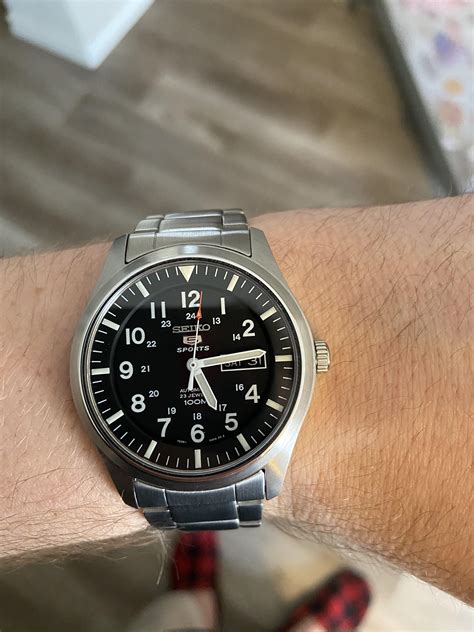[Seiko] One full week with my new Seiko SNZG13j1 and I still love it ...
