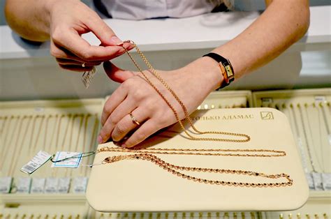 Как выбрать золотую цепочку в подарок: главные правила — Ревда-инфо.ру