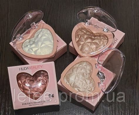 Купить Хайлайтер HudaBeauty "Сердечко", цена 79 ₴ — Prom.ua (ID#1381289288)