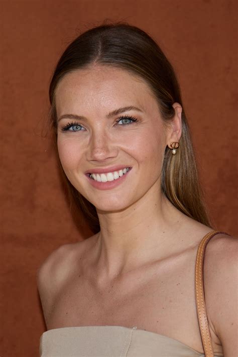 AMANDINE PETIT at 2023 French Tennis Open at Roland Garros in Paris 05