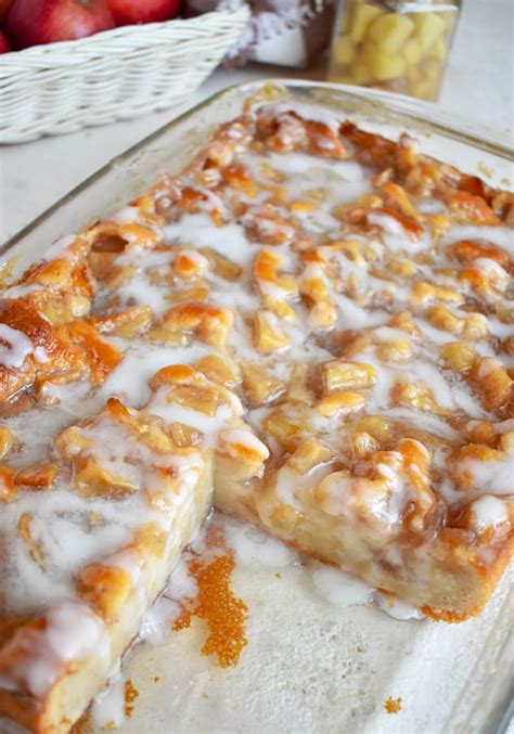 Easy Apple Pie Filling Coffee Cake | 100K Recipes | Coffee cake recipes ...