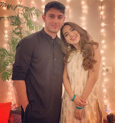 pin  swati  kinza celebrities beautiful asian girls bride