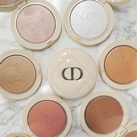 Свотчи новых хайлайтеров Dior Forever Couture Luminizer 2021 — Swatches ...